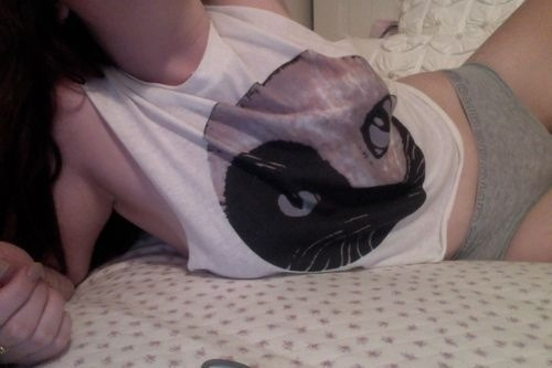 pale-0rgasm:  bodyelectricm:  Pale Bitch ♡  ⌧ motherfucker pale blog ⌧