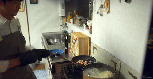 Gokukufudo: The Ingenuity of the Househusband → Dancing & cooking