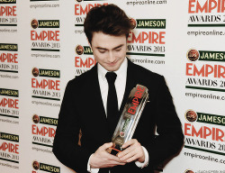 isaidnopeeking:  Daniel Radcliffe wins ‘Empire