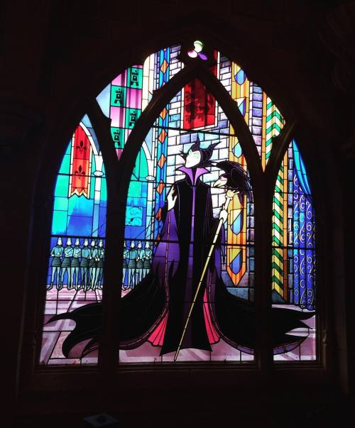 madamepanic:My love #Maleficent #DisneylandParis