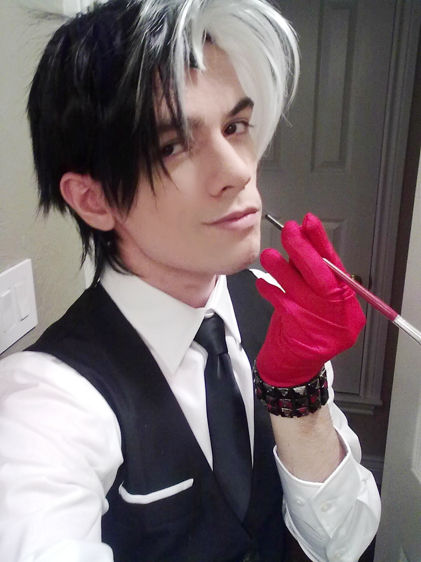 nipahdubs:  &ldquo;If he doesn’t scare you, no evil thing will” My male Cruella