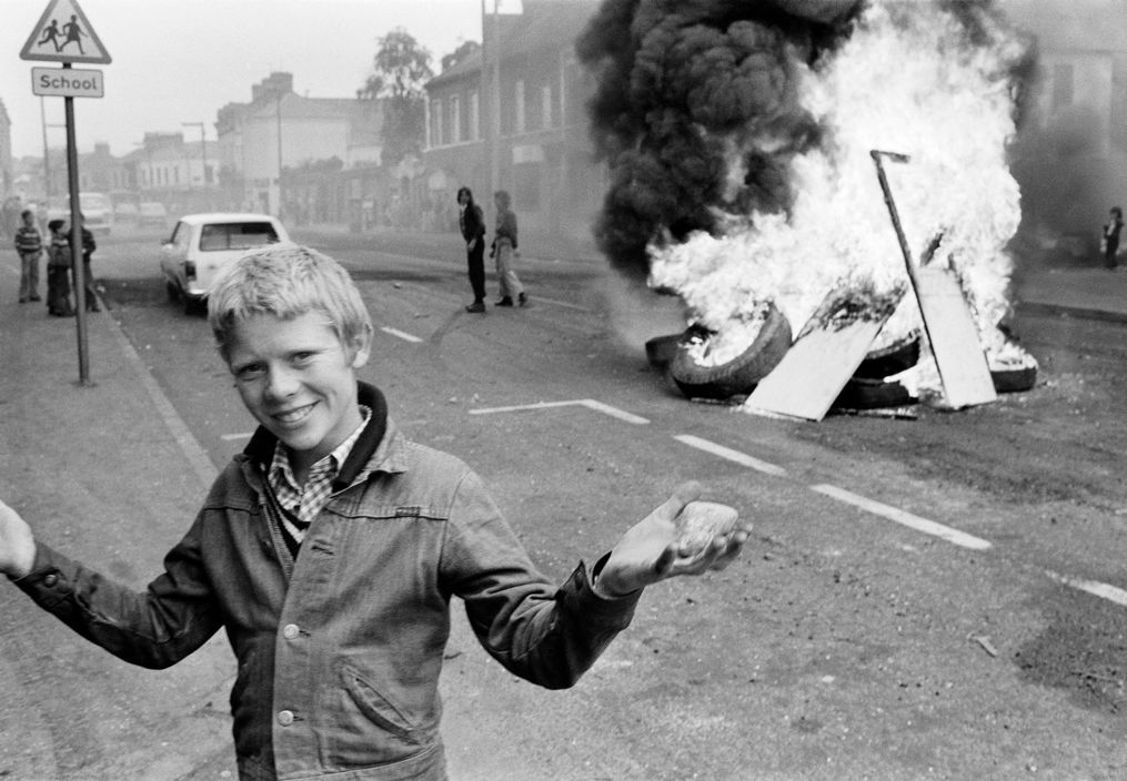 soldiers-of-war:  UK. Northern Ireland. Belfast. 1978. Stone-throwing boy during