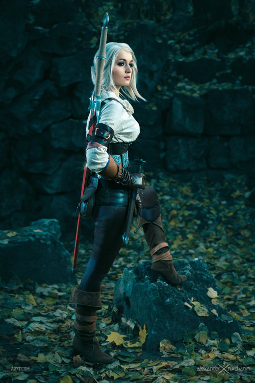 pixalry:     The Witcher 3: Ciri Cosplay - by Love-Squad  