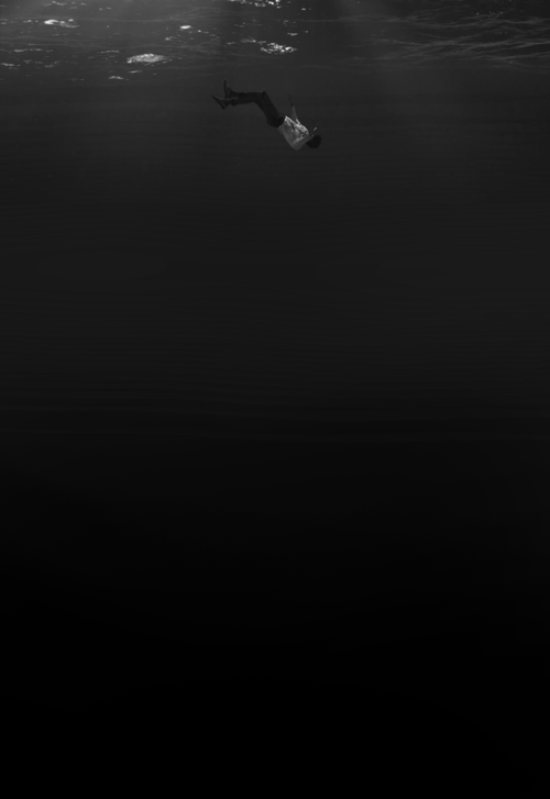 http://black-rainbowxx.tumblr.com/post/108545201988