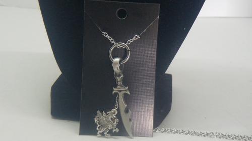 dracoangel:draco-tokens:~REVAMPED~Zevran’s Romance Necklace Back in Stock