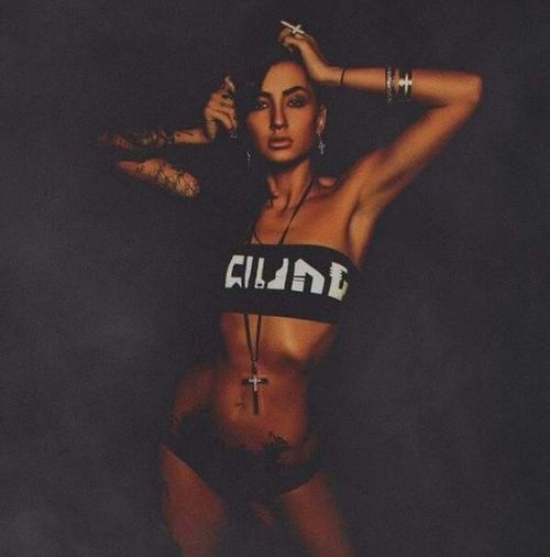 tattedbeautues: Anzhelika Anderson