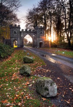 celtic-dreams:  silvaris:  The Barbican Gate