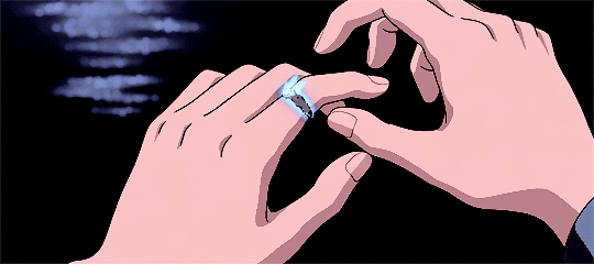 bethsmaggie: A heart’s a heavy burden. Howl’s Moving Castle (2004) dir. Hayao