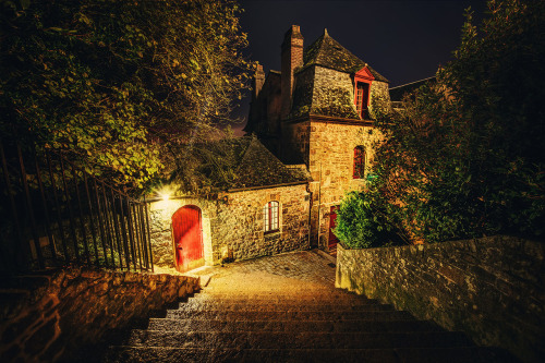  Mont Saint Michel by Trey RatcliffFollow In search of beauty and please don’t copy…. reblog Only hi