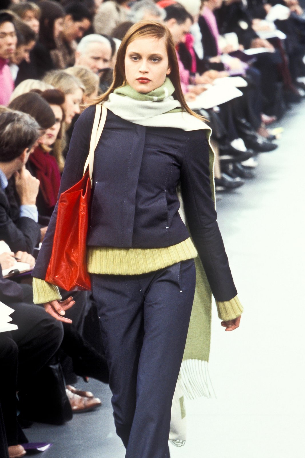 Louis Vuitton - Look from the Louis Vuitton Fall/Winter 1998-1999