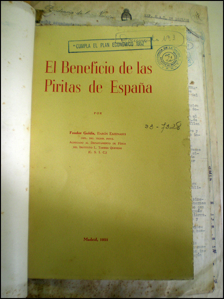 “ Fluctuor de Piritas”  Se revisaron unas 500 cartas con propuestas que le gente le envió tras un pedido hecho en 1951 desde la Presidencia. Cohetes, ovnis y un tren bala, entre los inventos que le ofrecieron a Perón. Fotogalería con más de 50...