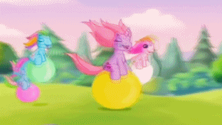 winter-st0rms:  rainbow dash meeting the unicorns!!