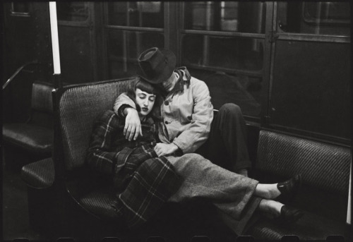 wonderfulambiguity:Stanley Kubrick, The New York Subway, 1947