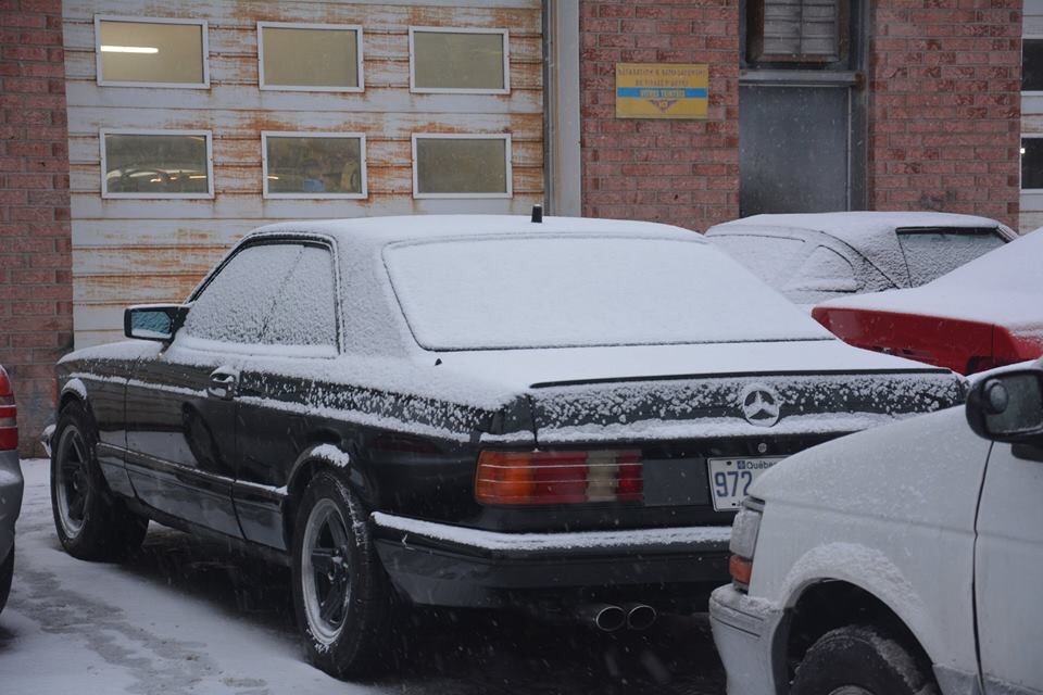 carsartandarchitecture:  Snow day in Montreal, not a good day to drive your fancy