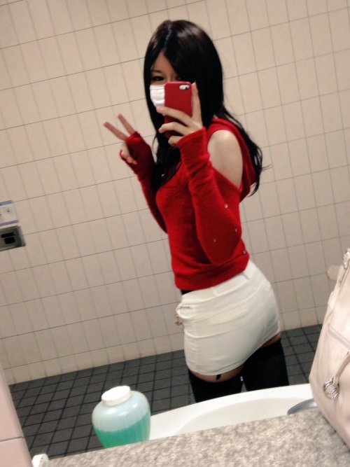 xmikucd:I go out wearing this outfit. A lot of people looked at me♡♡