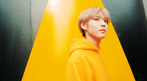 1aeyong:hello, renjun ♡