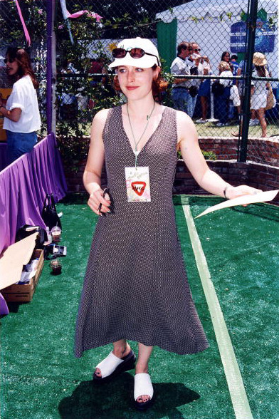 gilliananderson1996: When most people enjoy sports, or hang around on astroturf-covered park spaces 