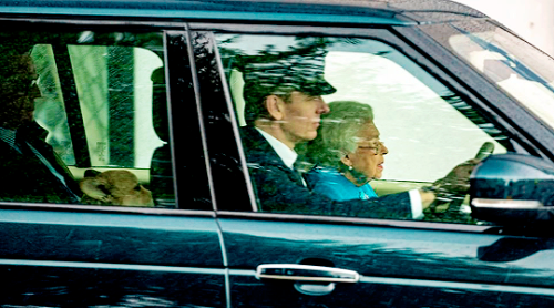  The Queen has been spotted arriving back at Windsor from Balmoral as she prepares to celebrate her 