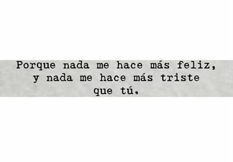charliegirlarmstrong-sleep:  todosefuealcarajo:  Porque estás ahí, entre lo que quiero tener y lo que me da miedo tener; ahí, entre lo que amo y lo que me lastima.  El comentario. 😪💔
