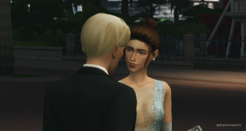 dramionesims:Draco hated the ballet… Chancing a glance over at Hermione, he noticed her rapt with at