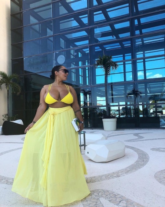 fletchertrowan:  postbadchicks:  Beautiful Tylea Adore