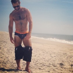 tzaris:  Beautiful beach day at The Pines. Vacation is almost over.  #fireisland #thepines #perfectday #managingtanlines by kubowlosangeles http://ift.tt/1vRfy8N