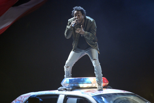 celebritiesofcolor:  Kendrick Lamar performs at the 2015 BET Awards