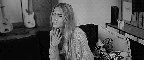 betweenloveandkate:  growingpangs:  The best moment in the St. Justice video.  YES HAHA YES 