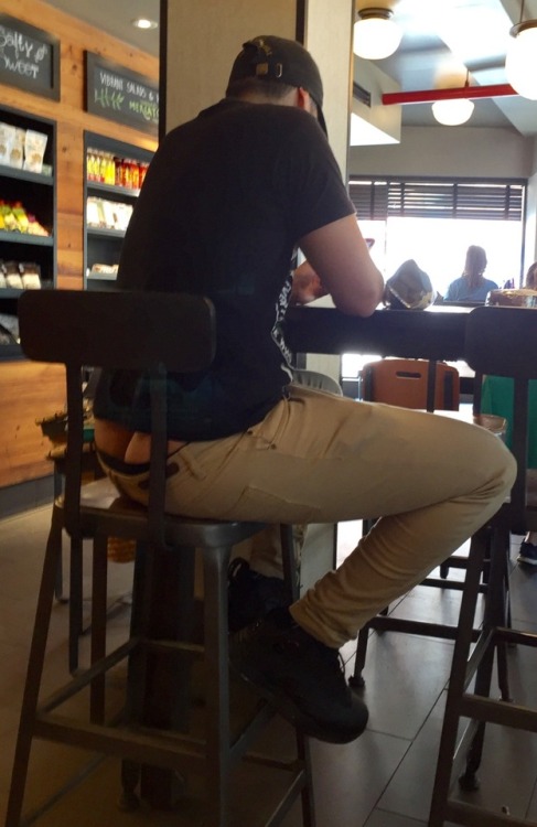 Good Lord! This boy put it all out on display in Starbucks. I was very tempted to follow him out. He