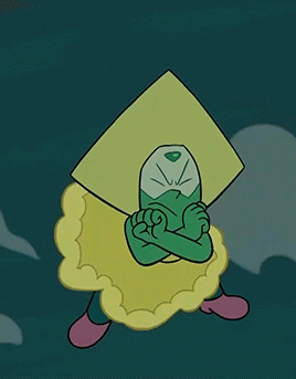 lions-dimensional-mane:  Peridot in her yellow dress!