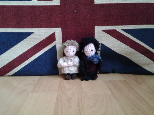 foolforlesserthings: Consultingcuties. Crochet Sherlock and John - united at last! Don’t they look b