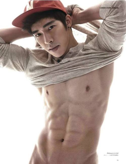 jodacocks:  evianguy:  Hawt Asian Stud!  사랑해 내꺼