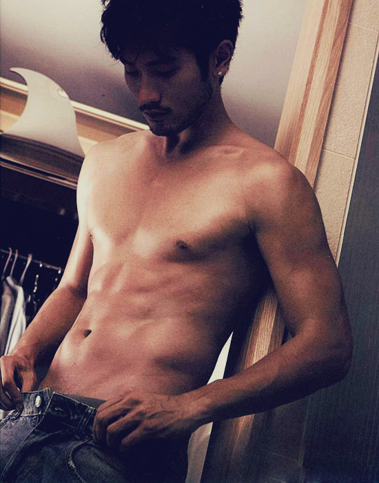 ayogukkie:  alwaysdotherightthing:  claudiagray:  A little Godfrey Gao brightens