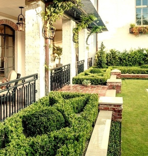 Brick Pavers Backyard In HoustonAn Image Of A Medium-sized, Classic, Full-sun Backyard With Brick Landscaping.