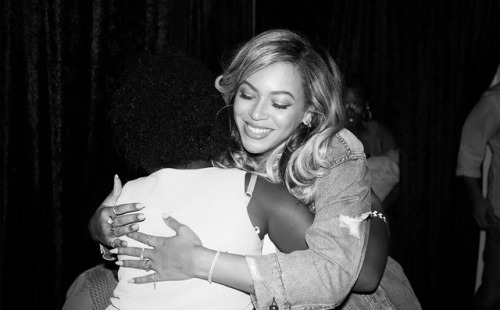 beyhive4ever: Beyoncé and Tina Knowles serving and speaking to the survivors of Hurricane Har