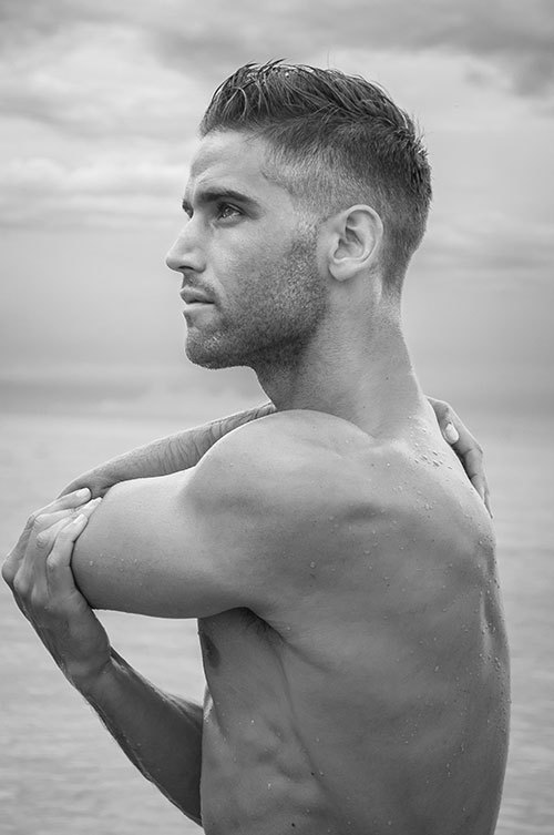 swimwearman:  speedovicious:  speedovicious  www.swimwearman.tumblr.com 