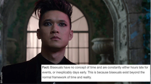 gayglitterqueen:@bifacts about magnus bane (part 4/4)