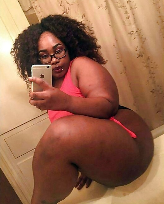 mudfoots: modjunie:  🔥COMMISIONER'Z PICK 🔥 THOTDRAFTPIX  Yep 