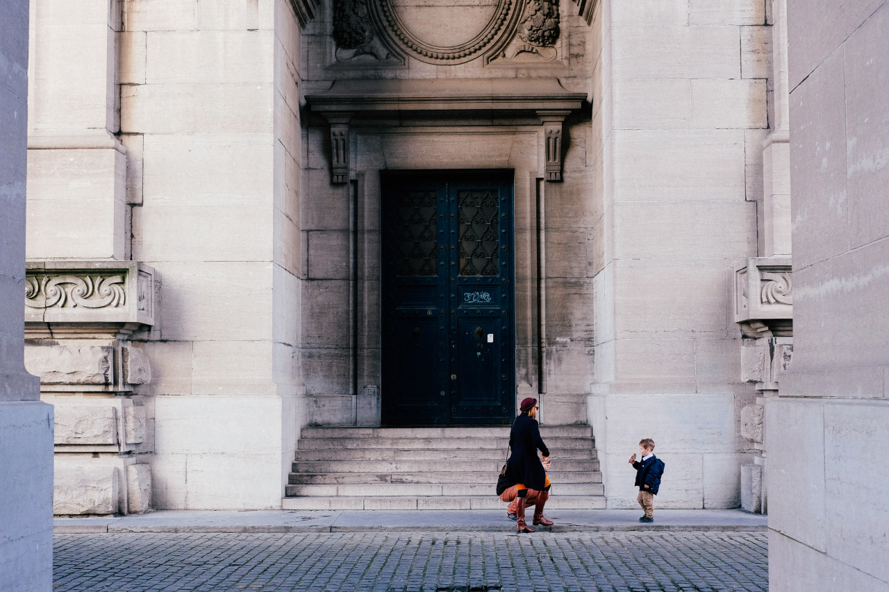 Under the Cinquantenaire.