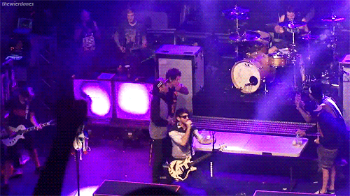 thewierdones:  all time low began to play with bean bags while pierce the veil was playing, so the boys from ptv began a game of beer pong during all time lows set. I love band pranks 