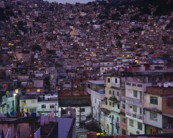 90scream:  The size of Rio’s favelas is
