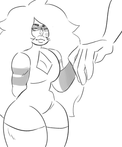 whimsical-asshole:  jasper totally deadlifted pink diamond to impress her   that silly jasper &lt;3