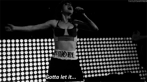 paramooreee:  Saratoga, NY (24.06.2014) x 