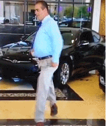 heyriahh:kingjaffejoffer:Soccer Dad Gettin HisTurn up at the Hyundai dealership 