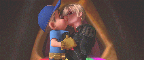 typette:  hahahHAAHAH HIS SMILE IN THE SECOND GIF IS SO DORKY to that anon that got