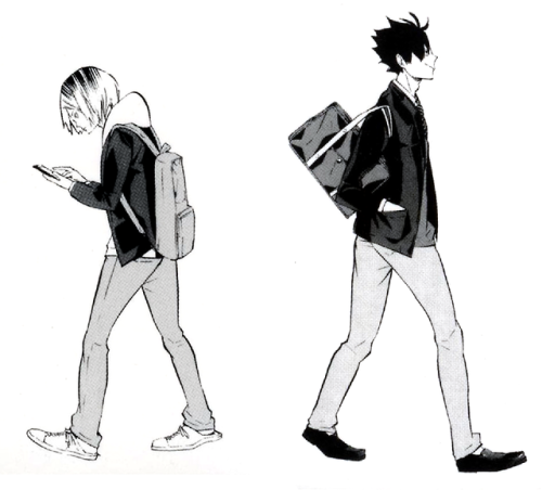 nuuting:Every Haikyuu!! volume has these really cute little pictures of some character under the cov