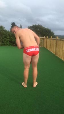 giantsorcowboys:  Hump Day RumpSteven Shingler Takes A Bow!Nice Arse, Baby!