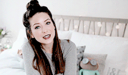 Zoe Sugg Gif