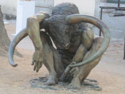 yolandart:  “Minotaur”, by sculptor Pedro
