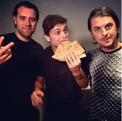 mgarrix:  WOHOHOOO!